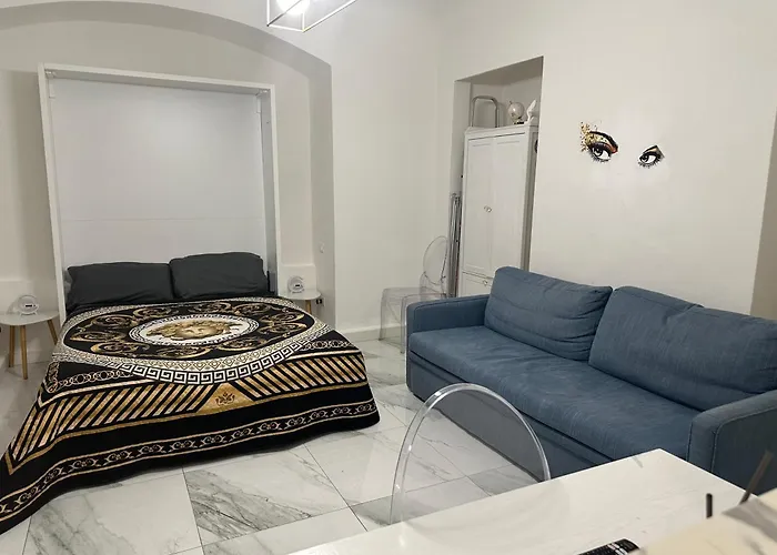 Апартаменты Centrale 5 Terre White House