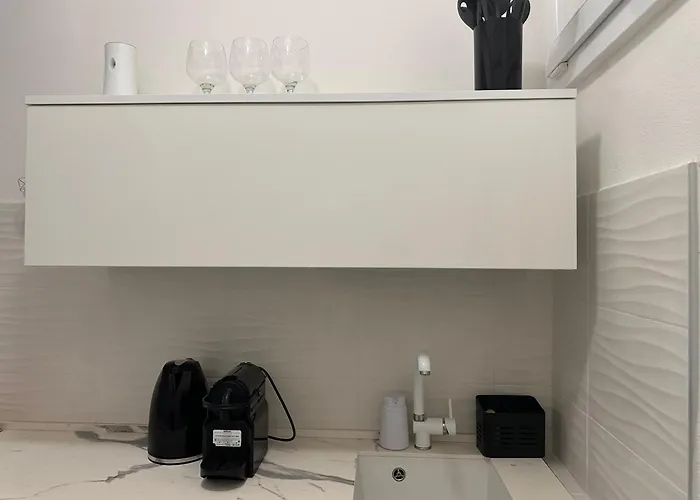 Centrale 5 Terre White House * Специя